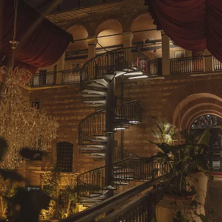 1772 Hotel