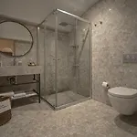 1772 Otel