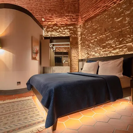 1772 Hotel