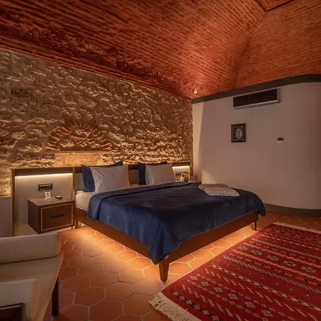 1772 Hotel 5*