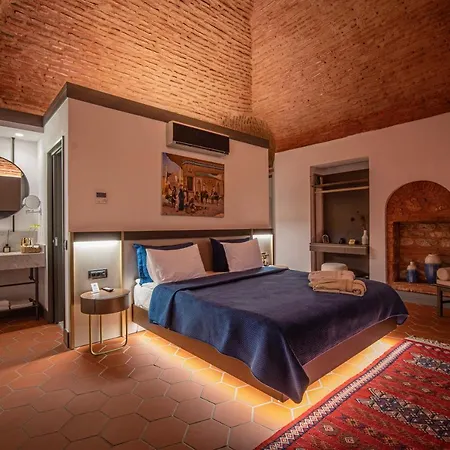 1772 Hotel