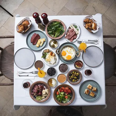 1772