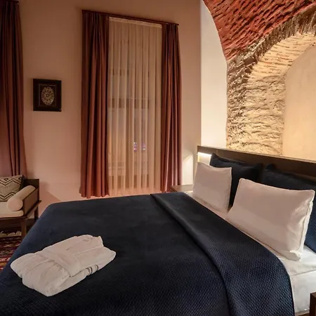 1772 Hotel